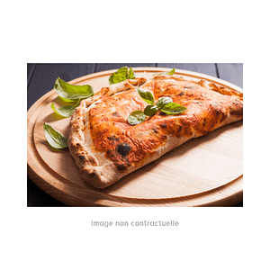 Pizza Calzone (tomate, mozzarella, jambon cuit, champignons & œuf)